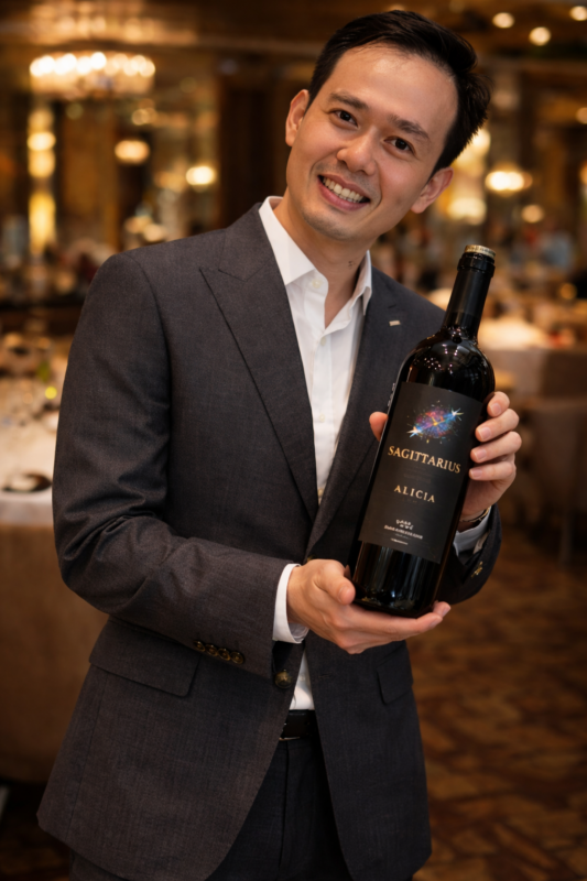 2024 Alicia Sagittarius Shiraz 14% a ád (3)2024 Alicia Sagittarius Shiraz 14% a ád (3)